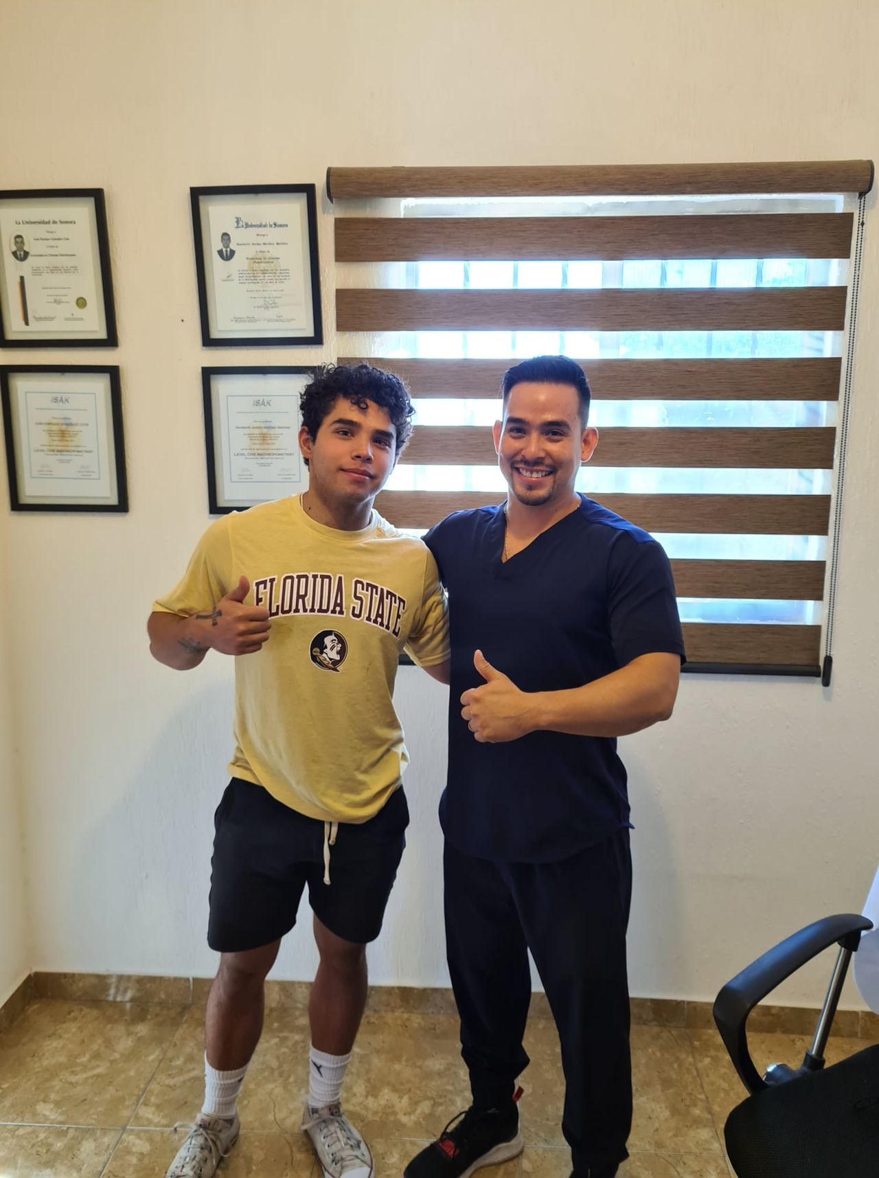 Iván E. González-10