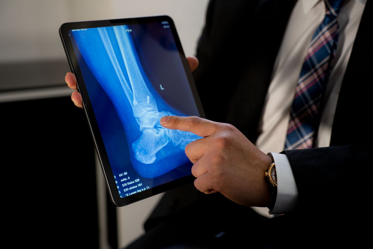 César Rubén Chávez García-10