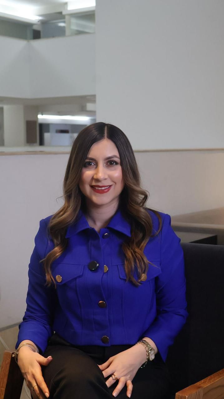 Kris Dominguez Delgado-2