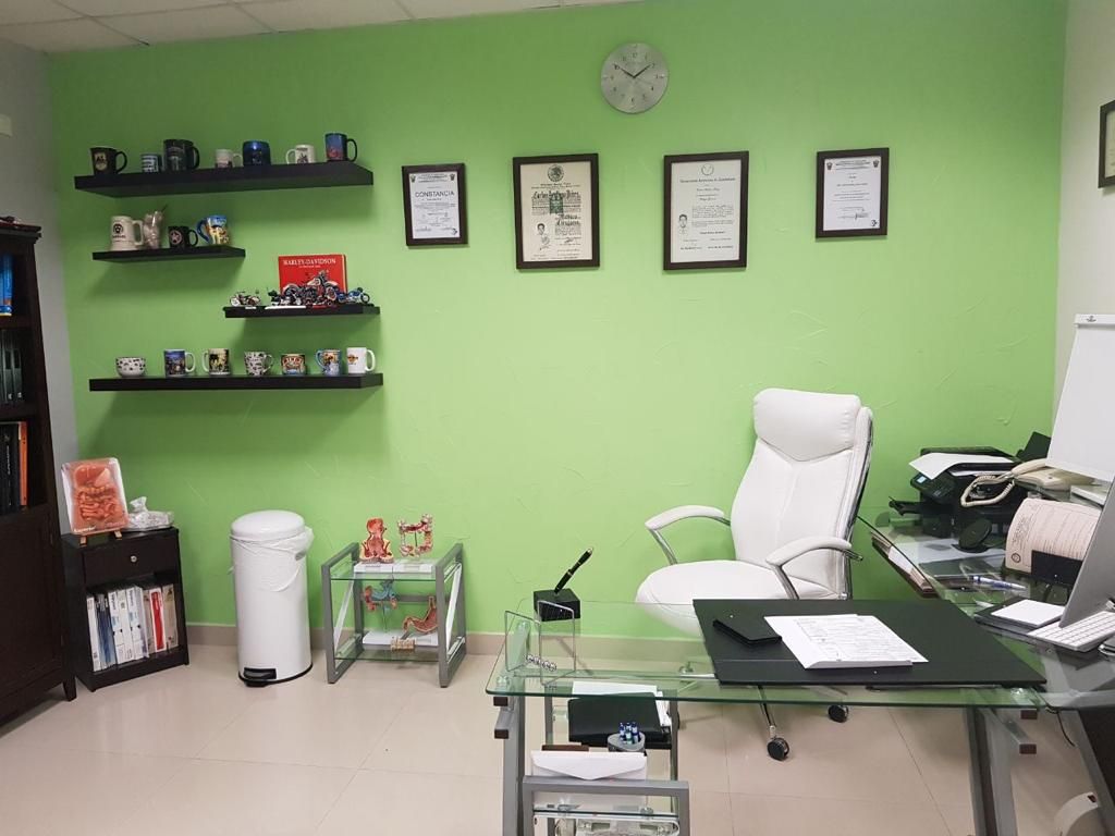 Carlos Arellano Pérez-2