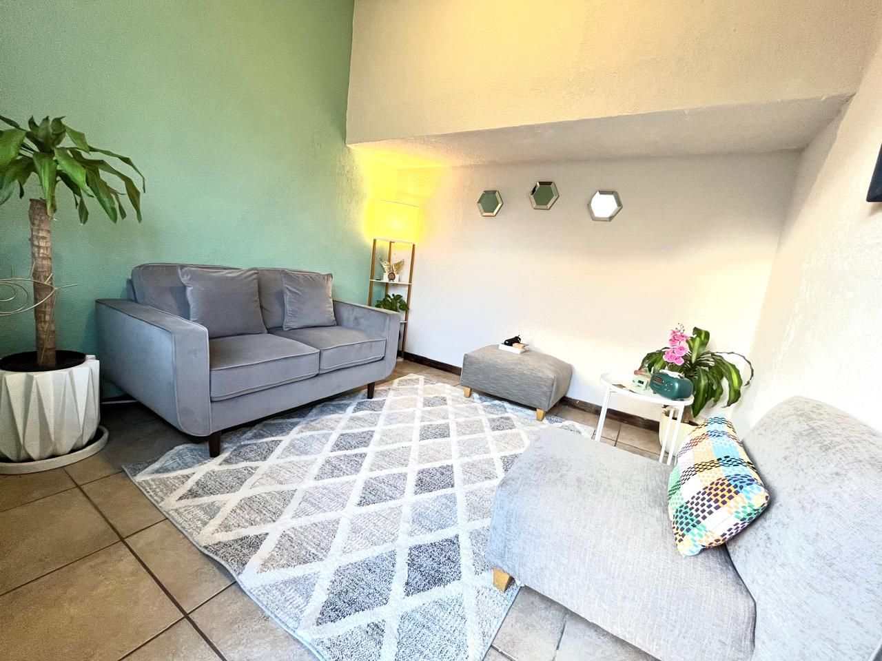 Mitzy Kim Solchaga-0