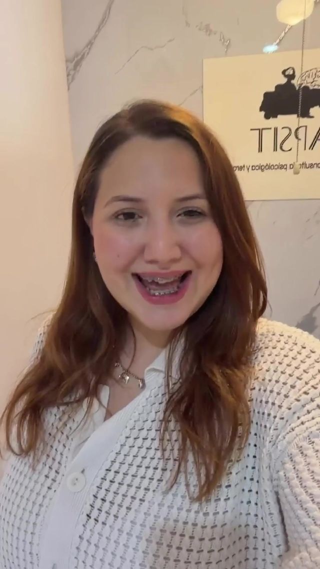Adriana Zavala-4