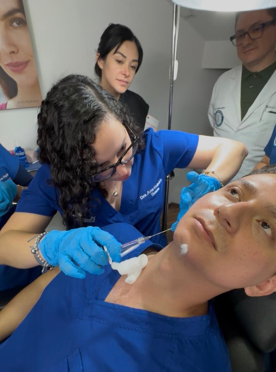 Ana Gabriela Souza Suarez Medrano-16