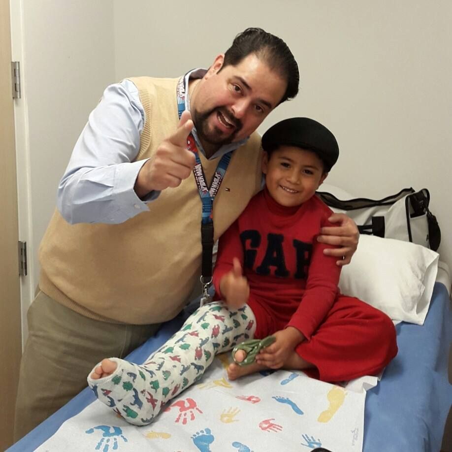 Alfonso Meza Vernis-47