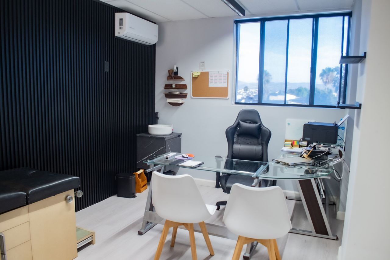 Hector Omar De La Vega Flores-7