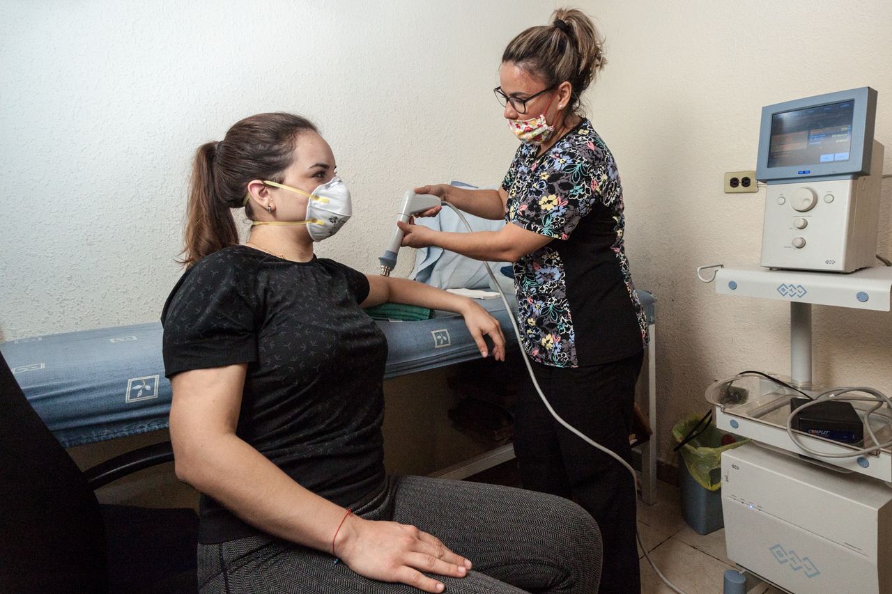 Carlos Elizondo Garza-25