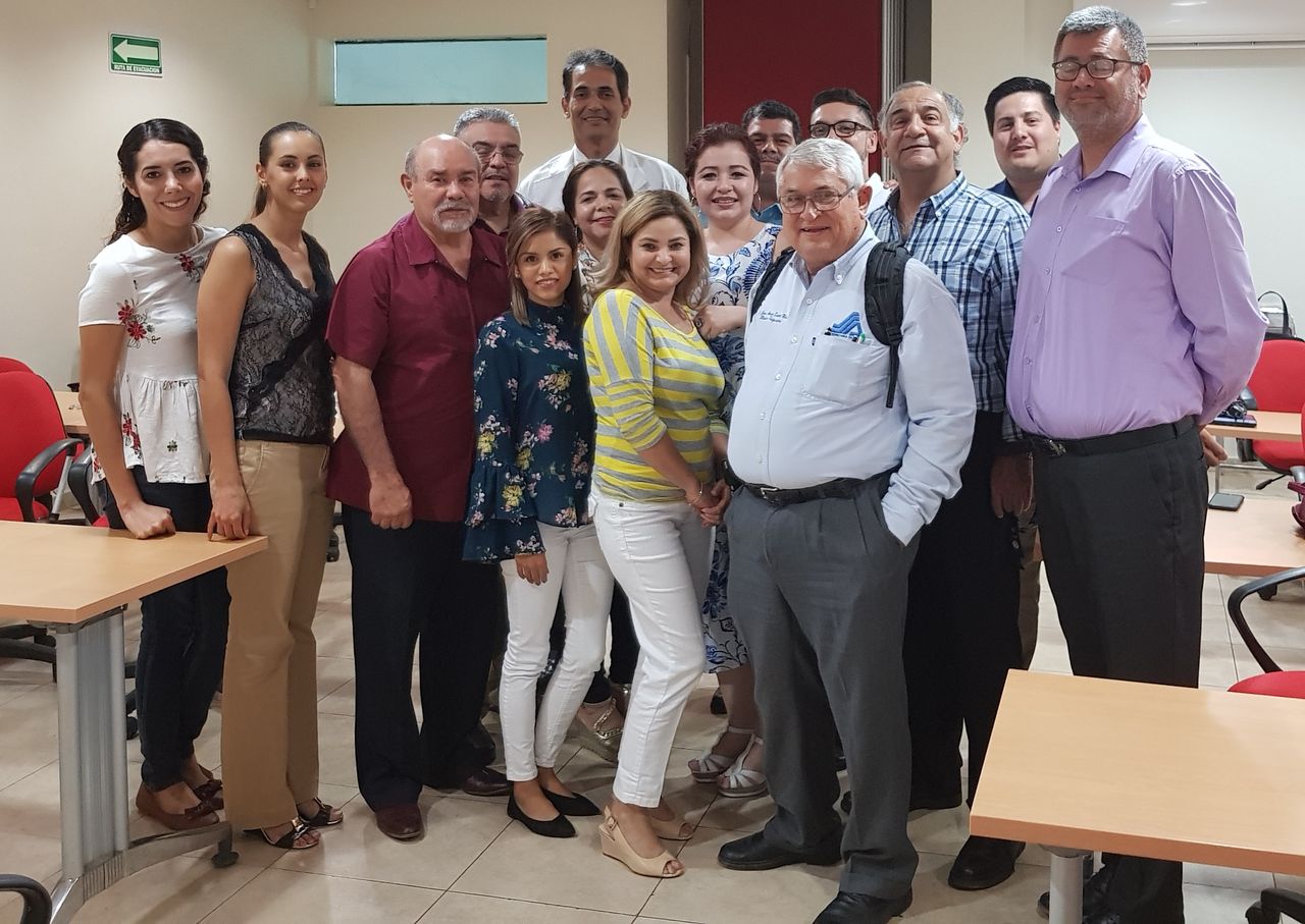 Renny Del Valle García Marcano-3