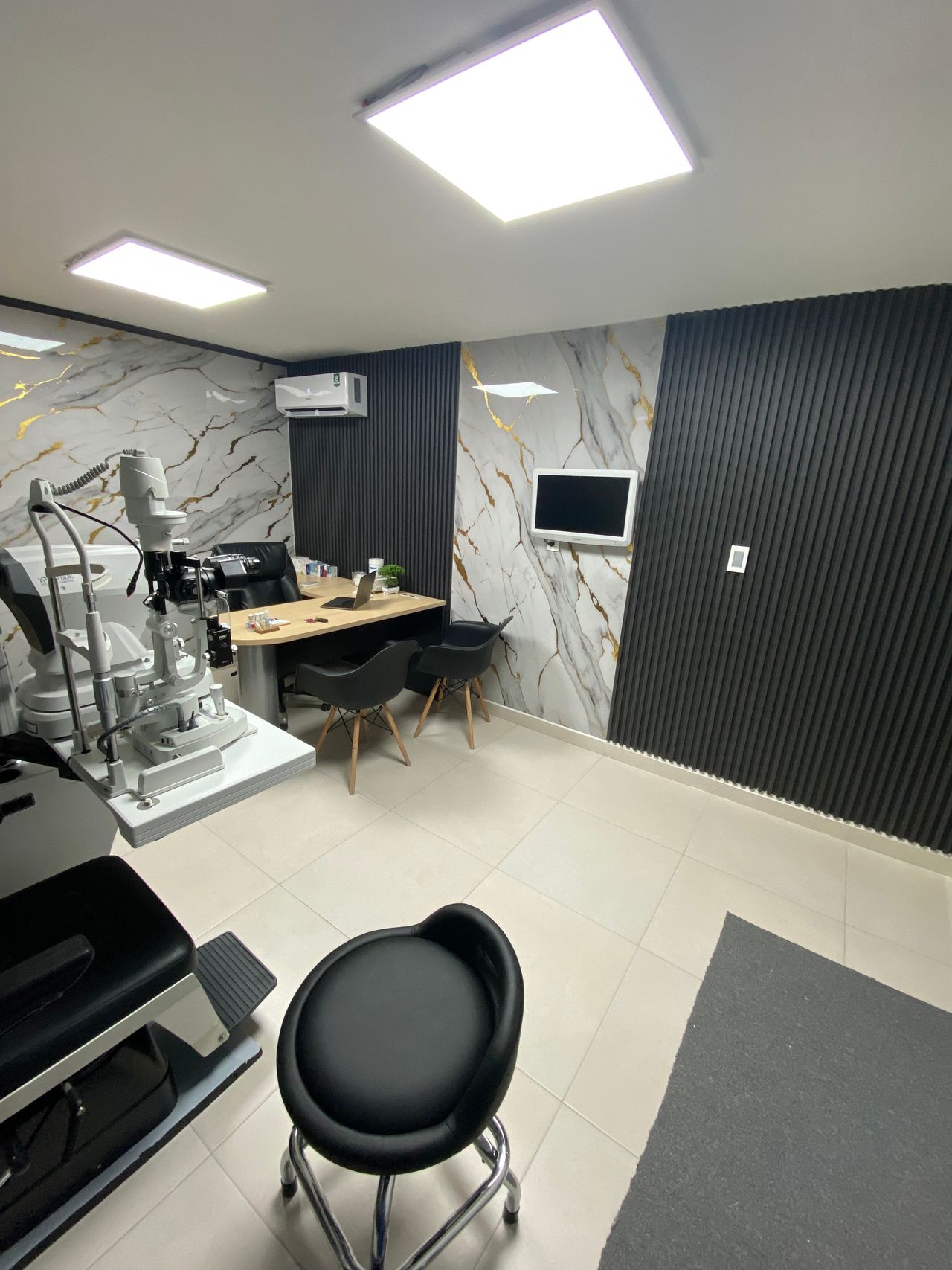 César Macías González-4