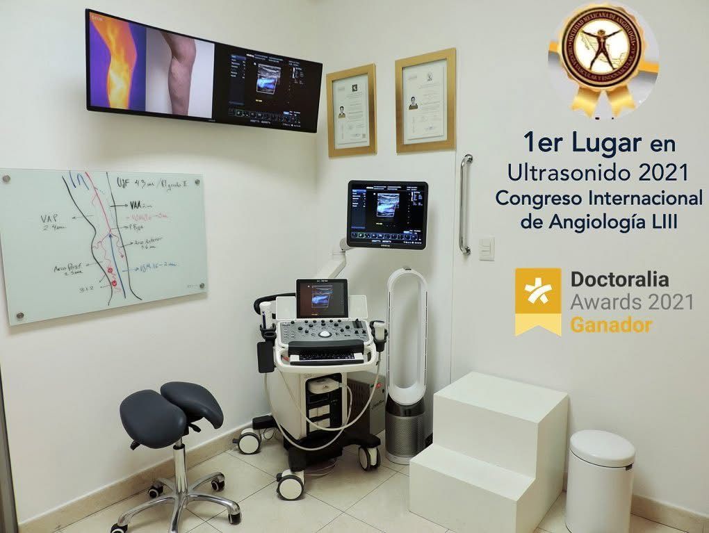 Mishell Eduardo Santander Becerra-22