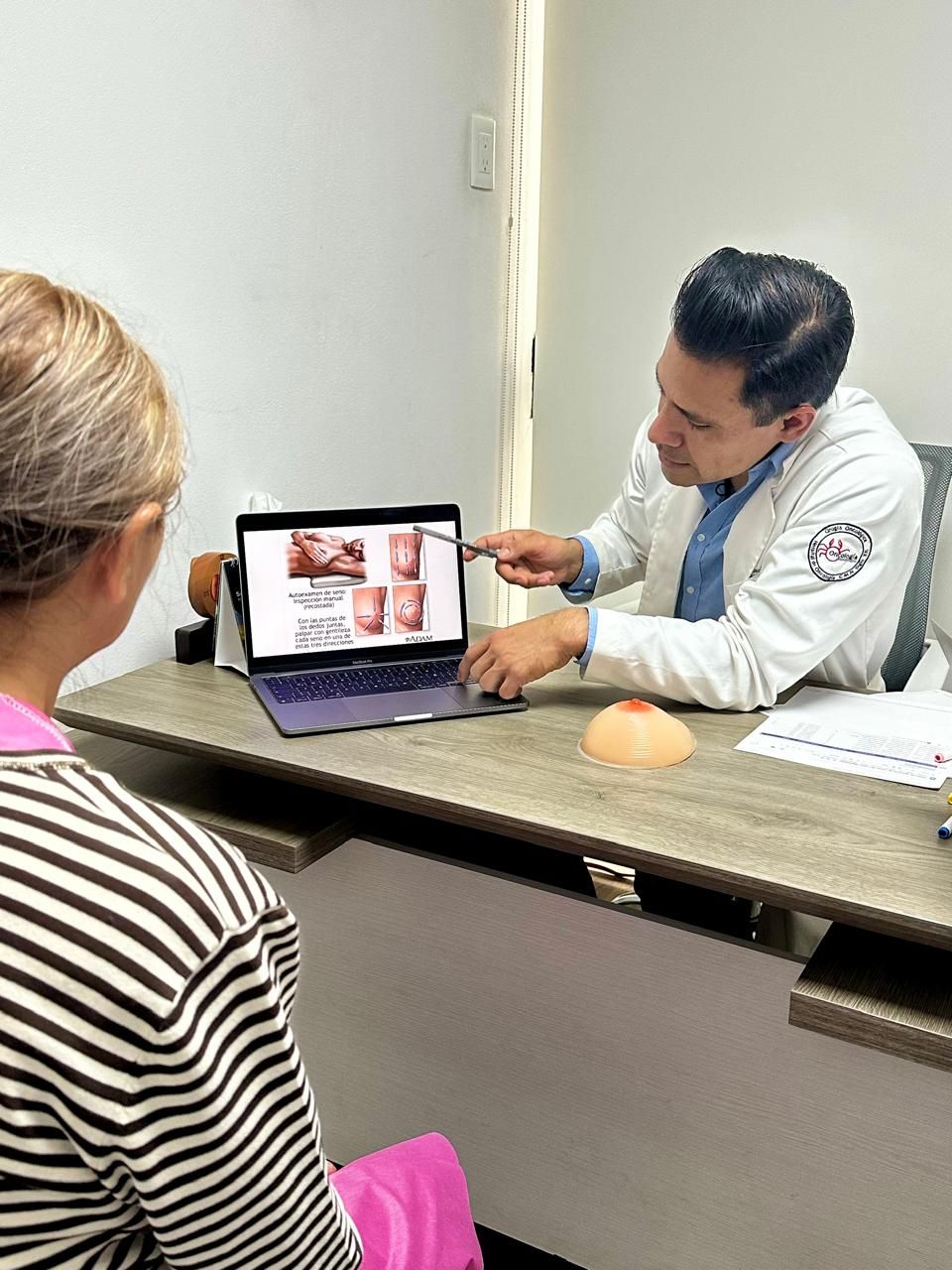 J. Roberto Montes Ochoa-35