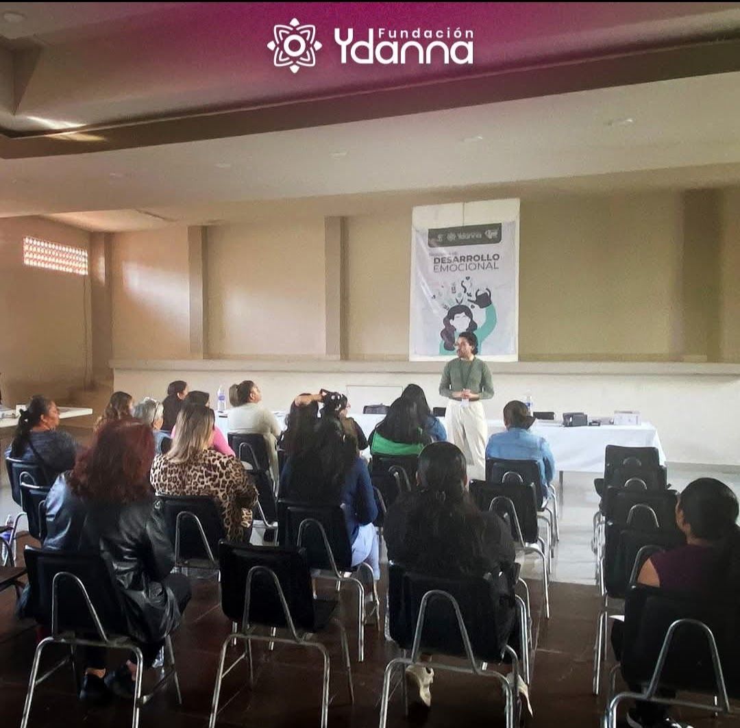 Edgar Alfonso  Flores Marín-8