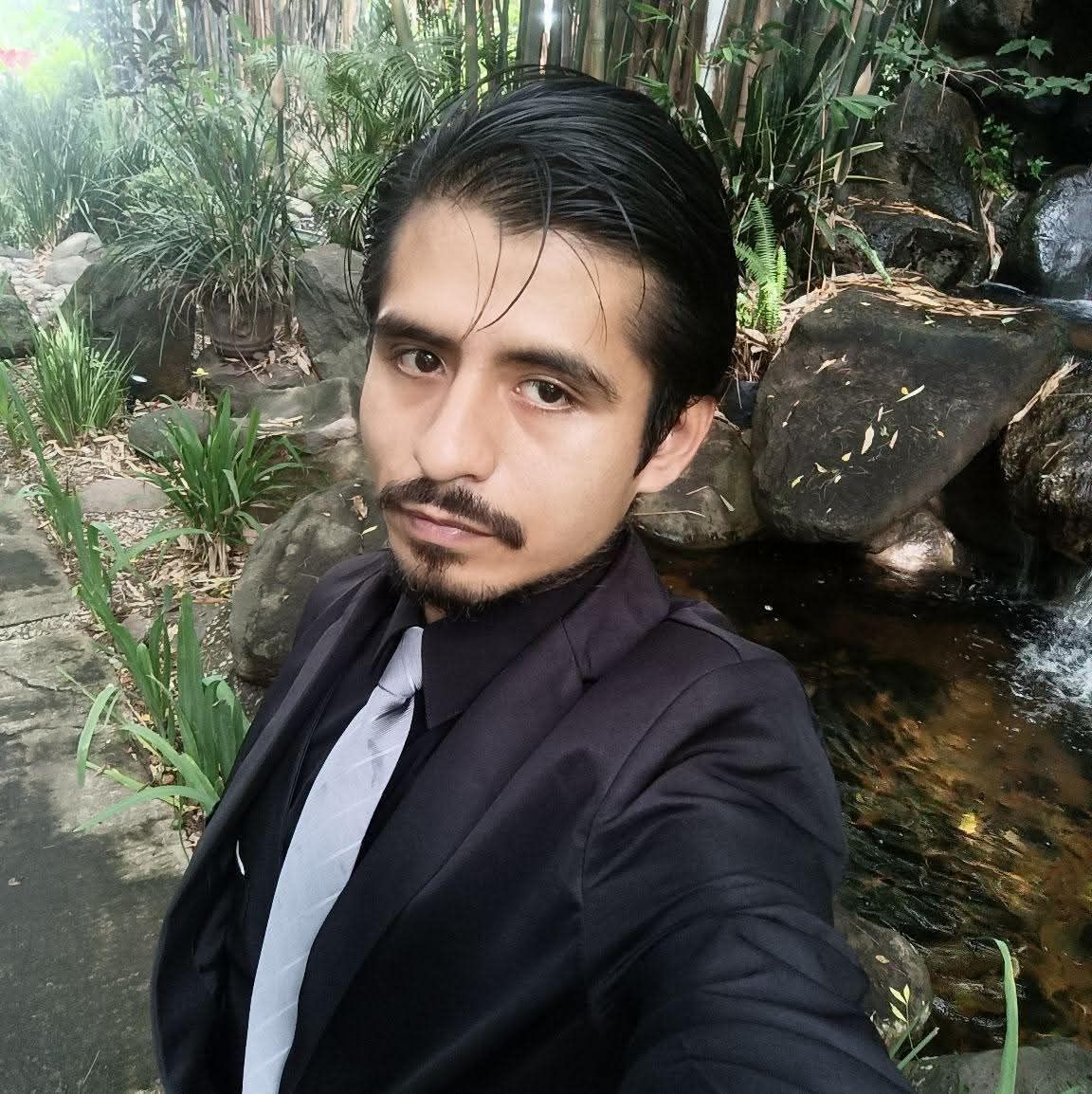 Joshua Julian Martínez-0