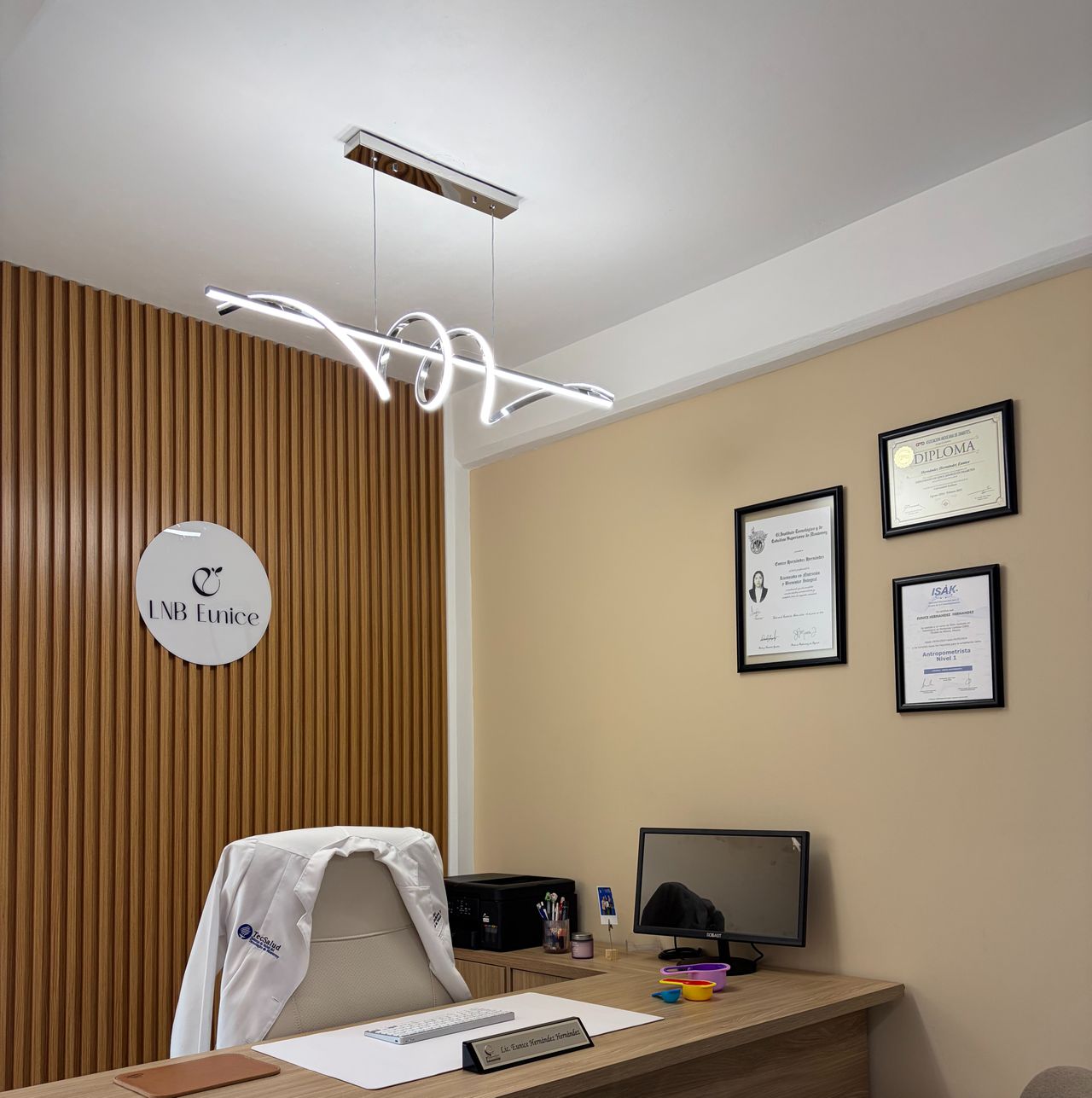 Eunice Hernández -0