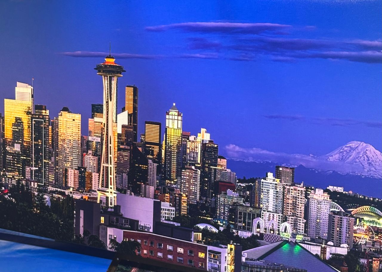 Victor M. Lozano Torres-4