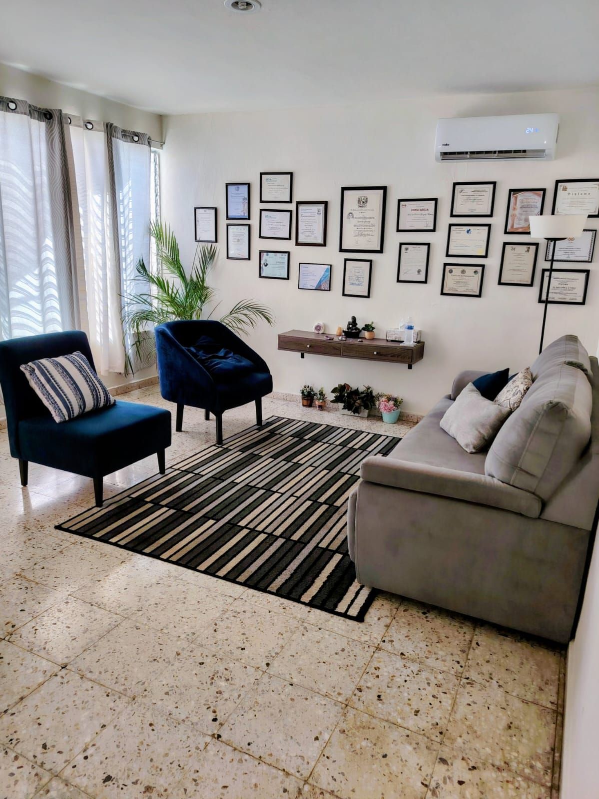 Maria Del Carmen Gonzalez De Vollrath-2