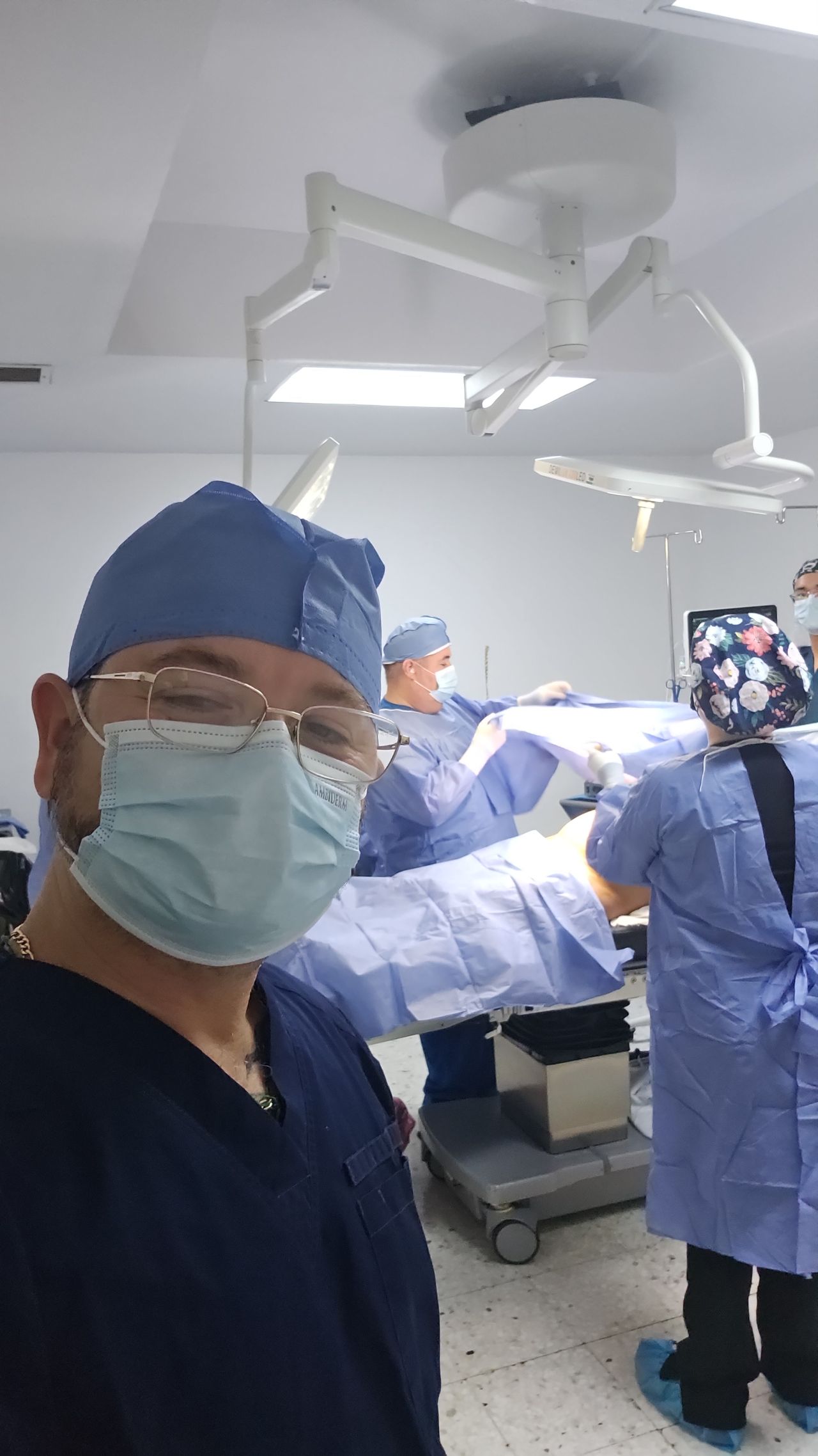 César Avila Santos-4