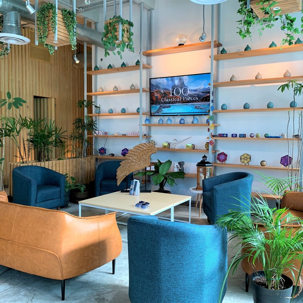 Emmanuel Alvarez Del Castillo-0