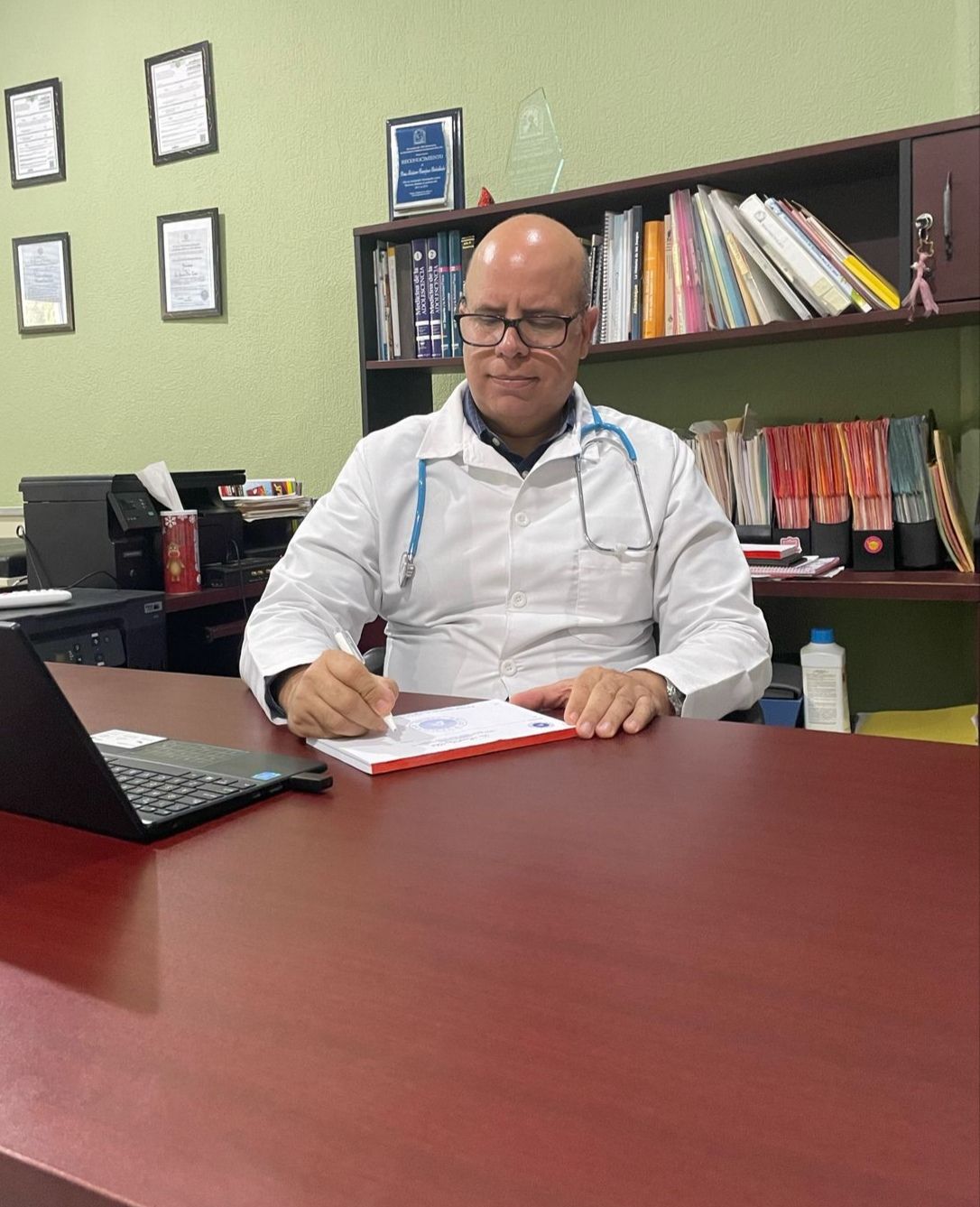 Manuel Díaz Toledo-0