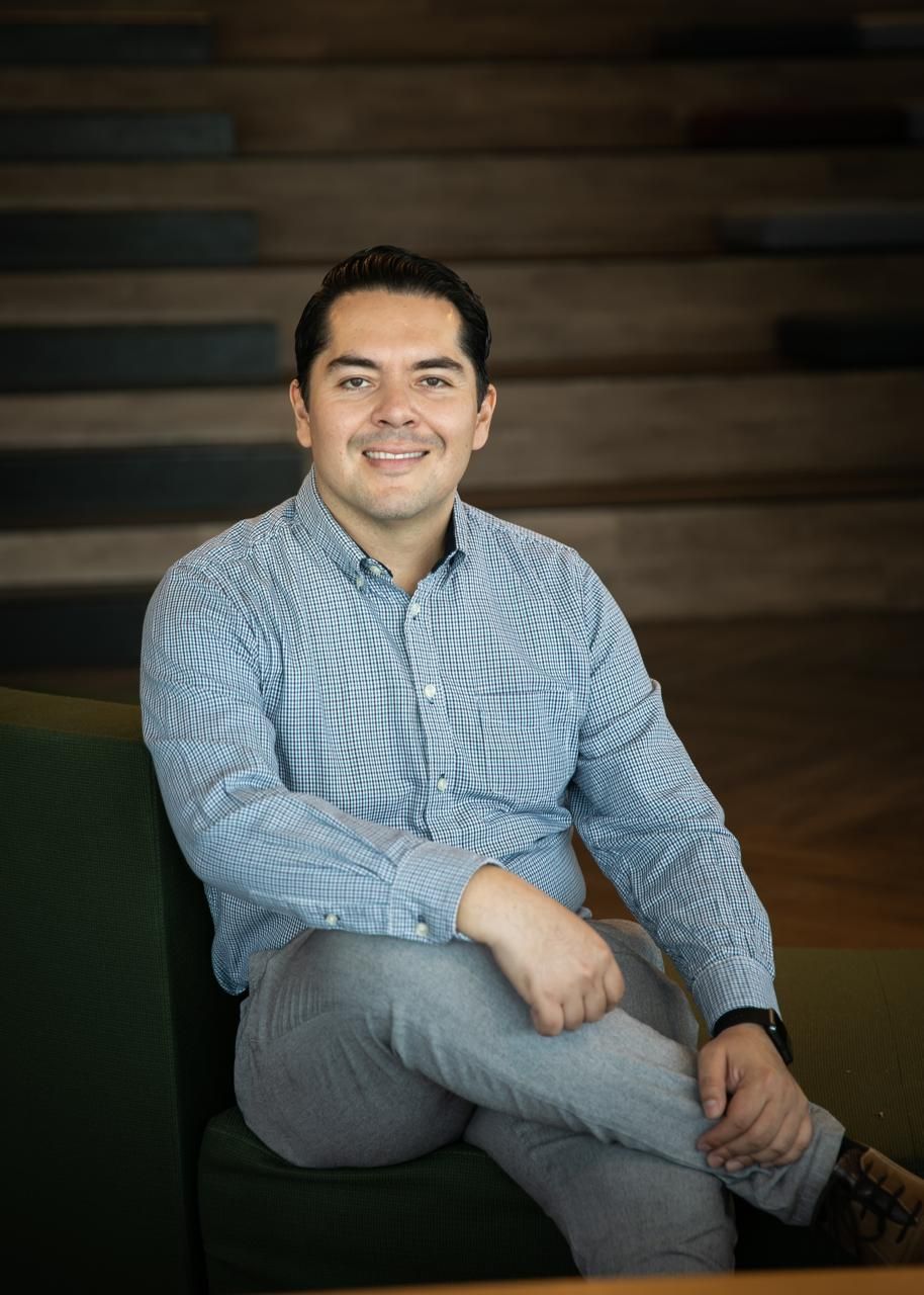 Osvaldo Hernández-2