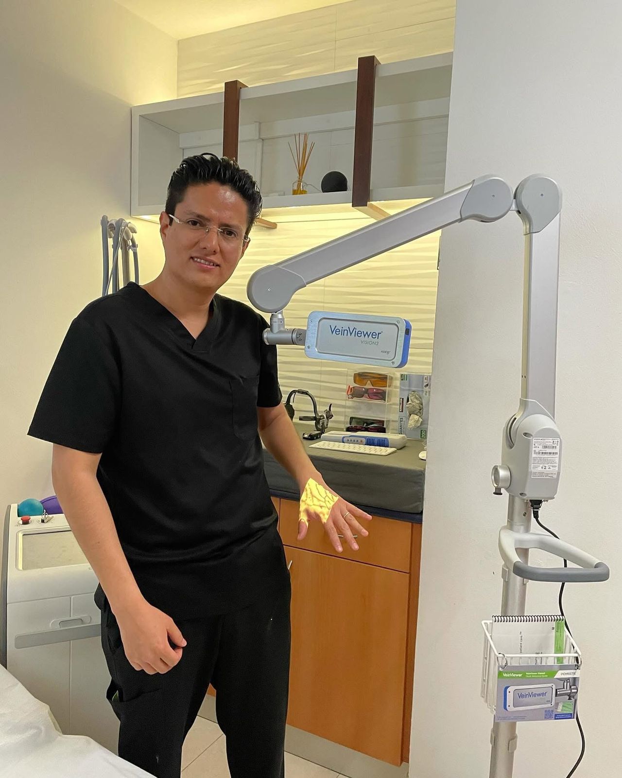 Mishell Eduardo Santander Becerra-20