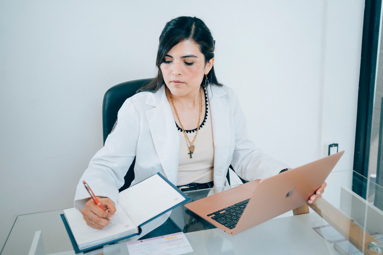 Veronica Valles Ballesteros-0