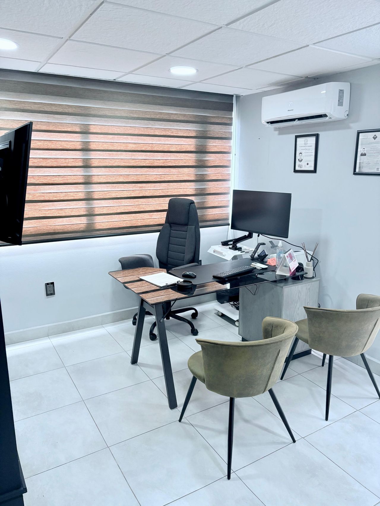 Luis Leonardo Aguilar Carreño-8