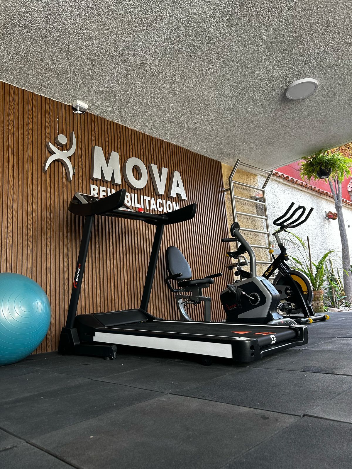 Karla J Flores Aco-1