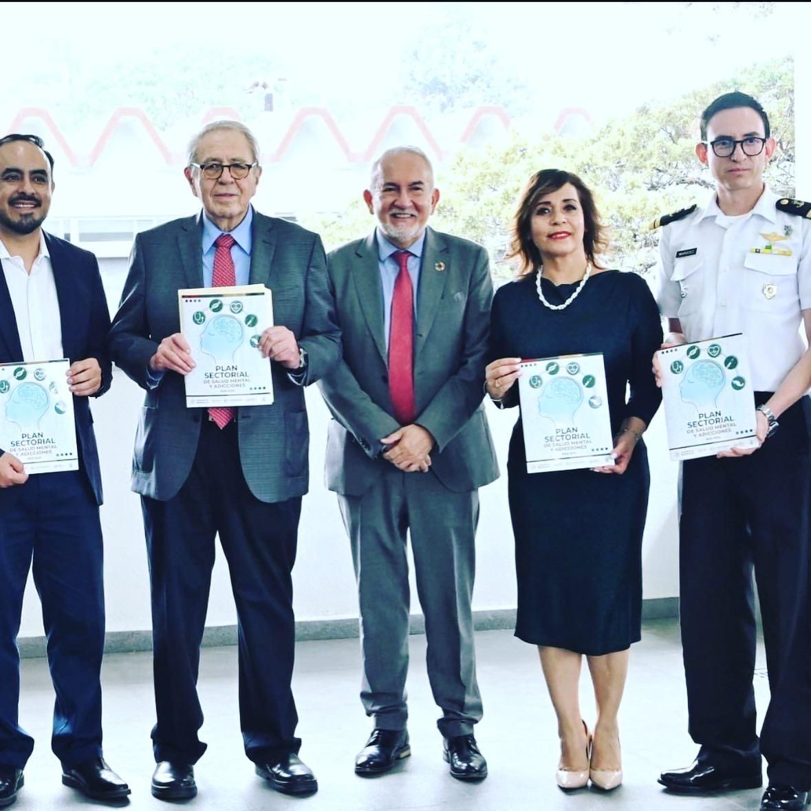 Edgar Flores Márquez-10