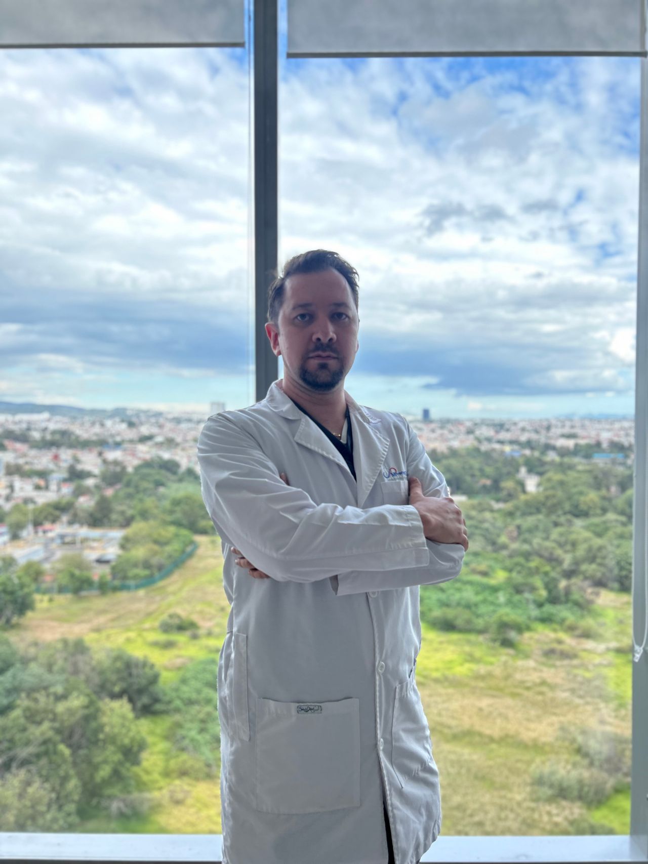 Maxim Flores Titov-0