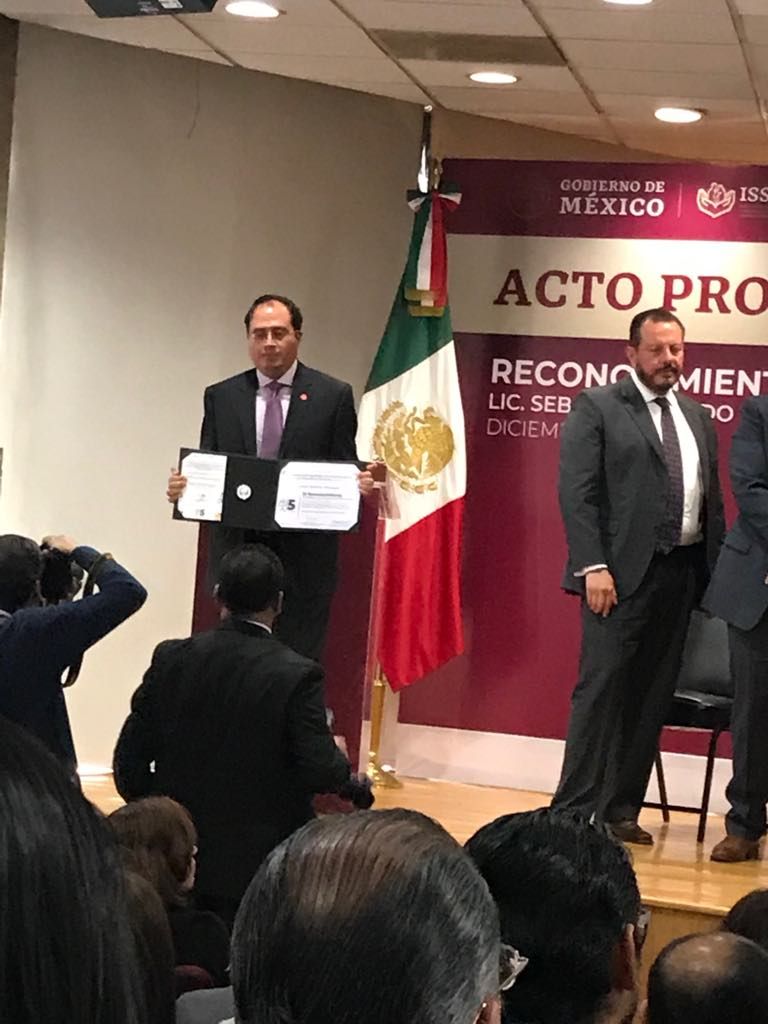 Carlos Ramírez Velázquez-0
