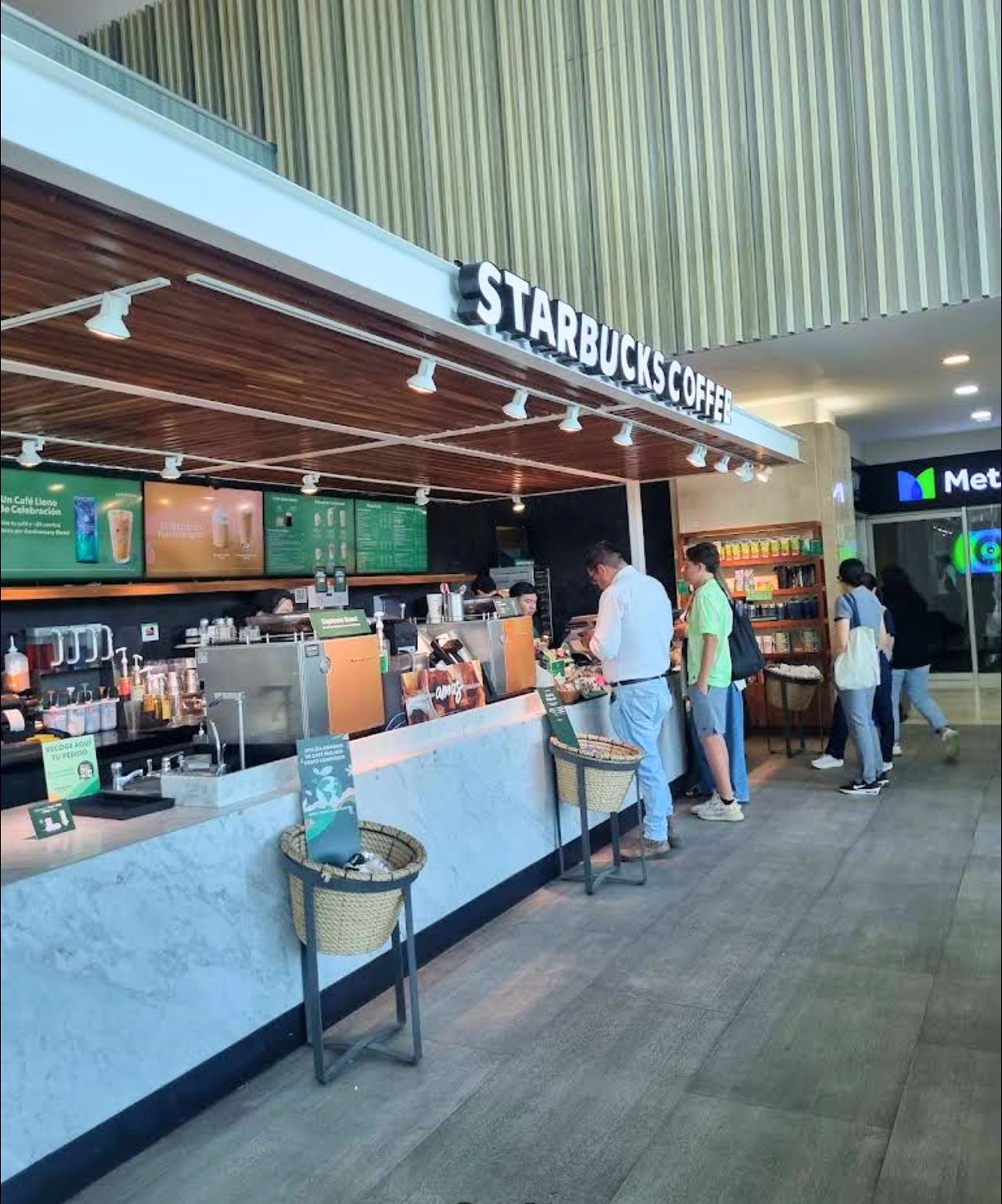 José Ochoa Martínez-8