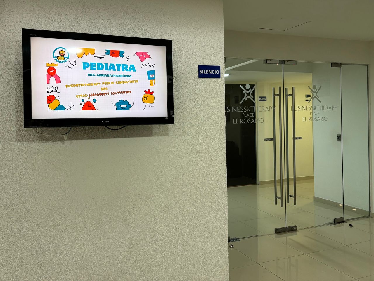 Adriana Presbítero González-1