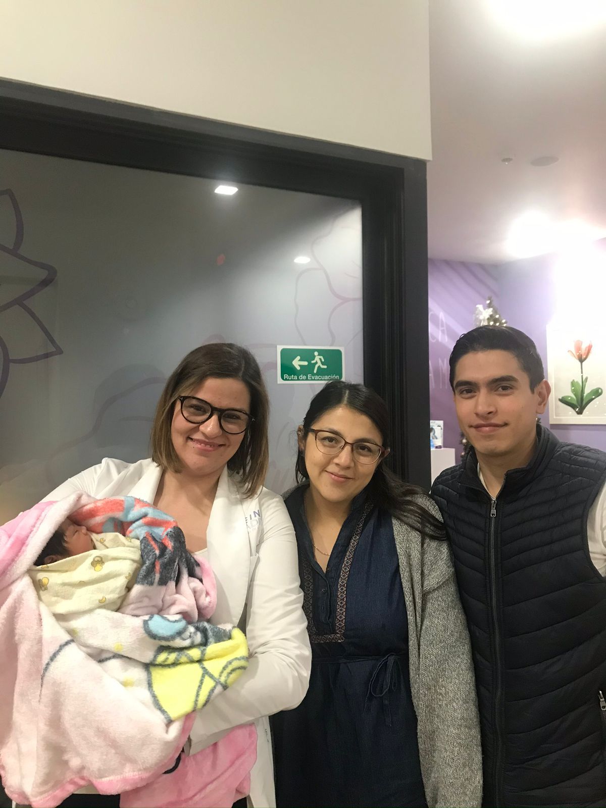 Ana Victoria Flores Hernández-16