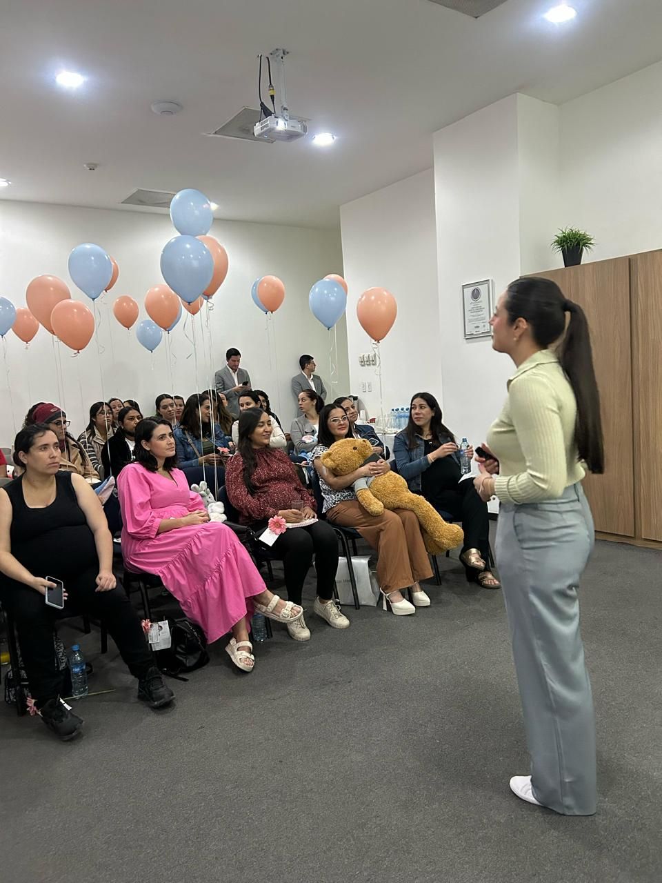 Andrea De Luna Espinoza-11