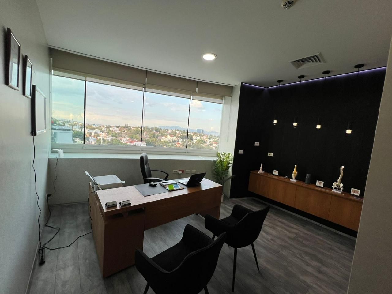 Mariel Maclu Zorrero-2