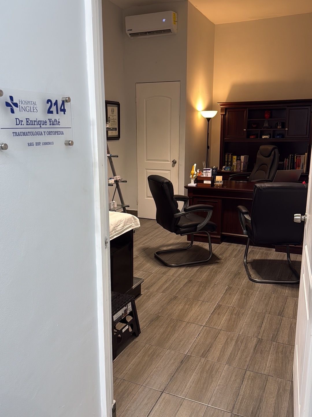 Enrique Yafté Pérez Olivos-0