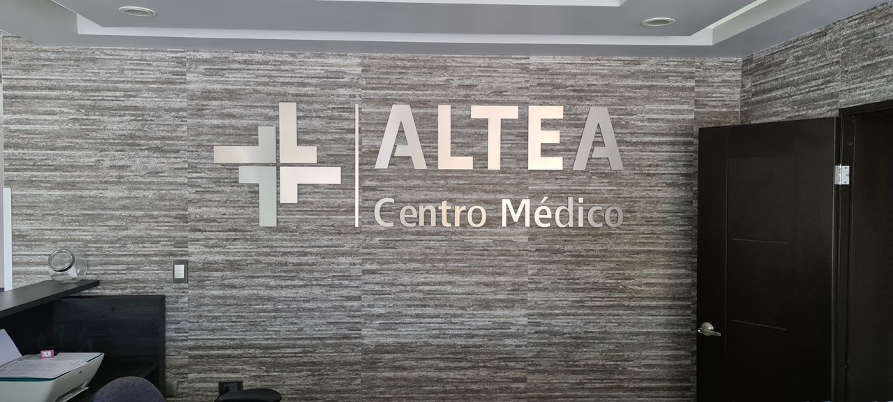 Victor Hugo Brambila Barba-8