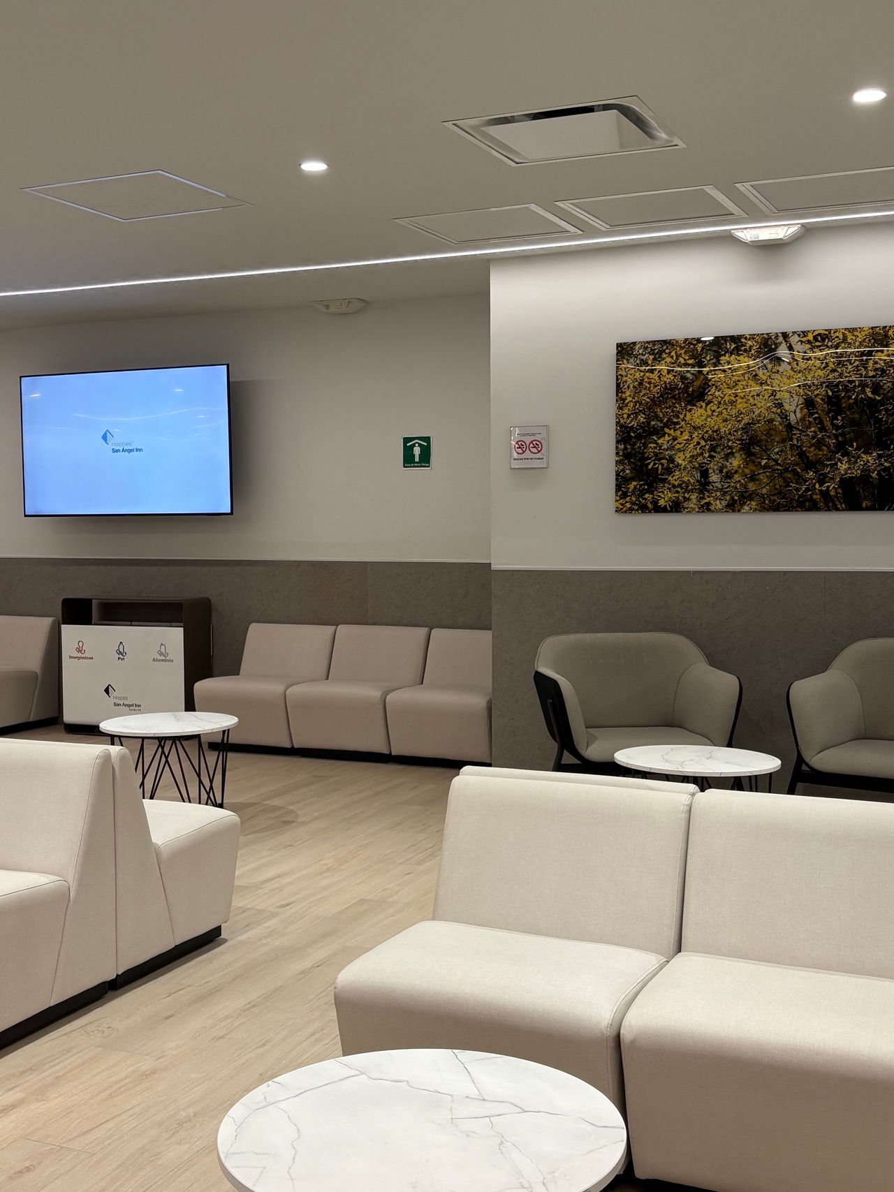 Valeria  Espinosa De Los Monteros Perez-1