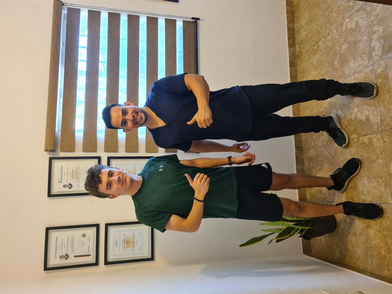 Iván E. González-4