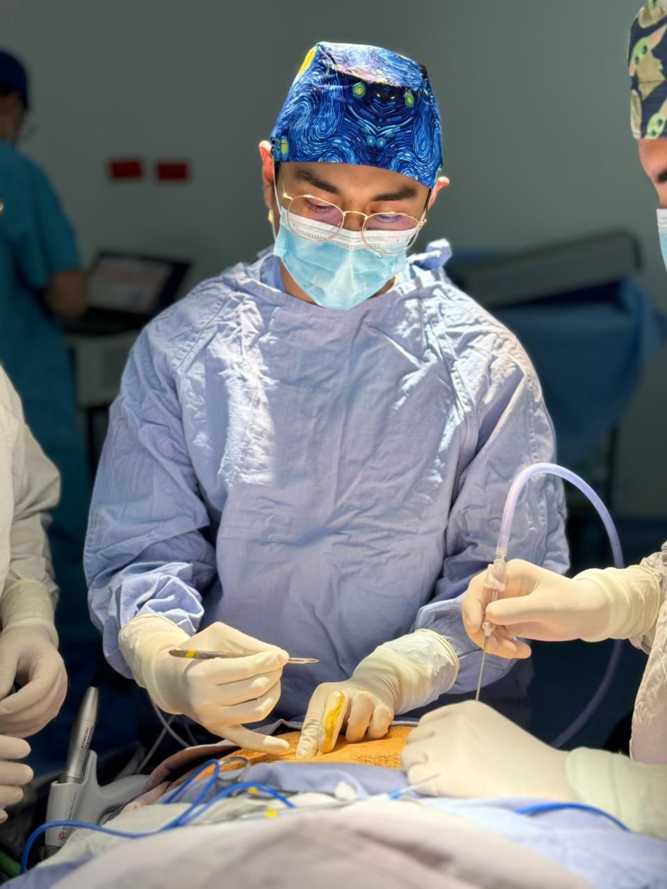 Carlos Emmanuel Xicohténcatl Xicohténcatl-3