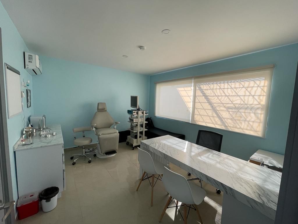 Adriana Rivadeneyra Macias-0