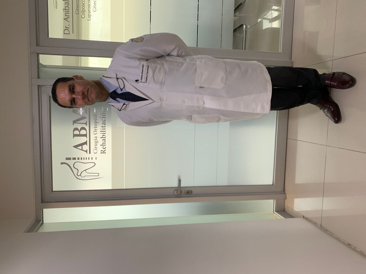 Alejandro Bolaños Muñoz.-10