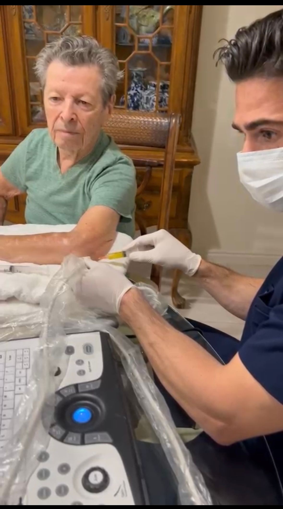 Gustavo Adolfo Luken Galvan-12