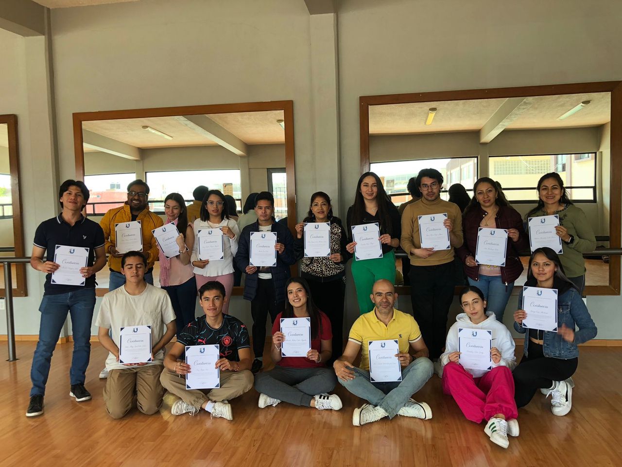 Edgar Alfonso  Flores Marín-5