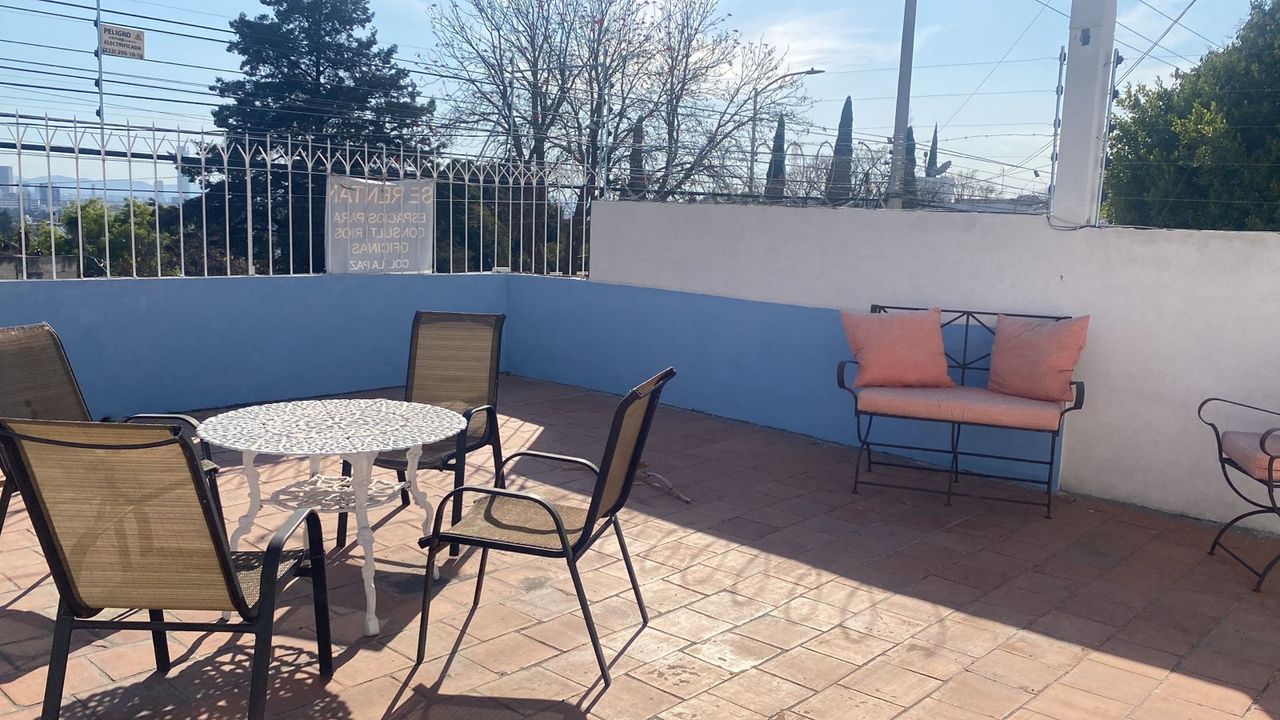 Estrella Gonzalez Zenteno-1