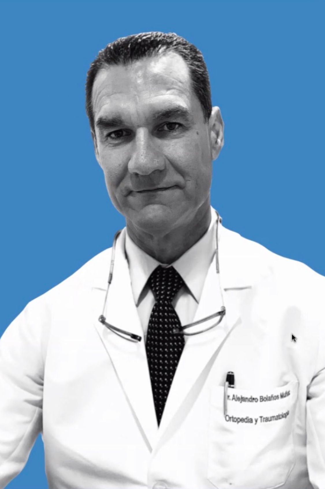 Alejandro Bolaños Muñoz.-23