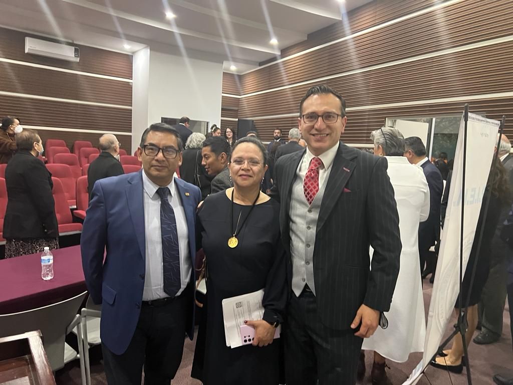 Víctor Hugo Robles Acosta-9