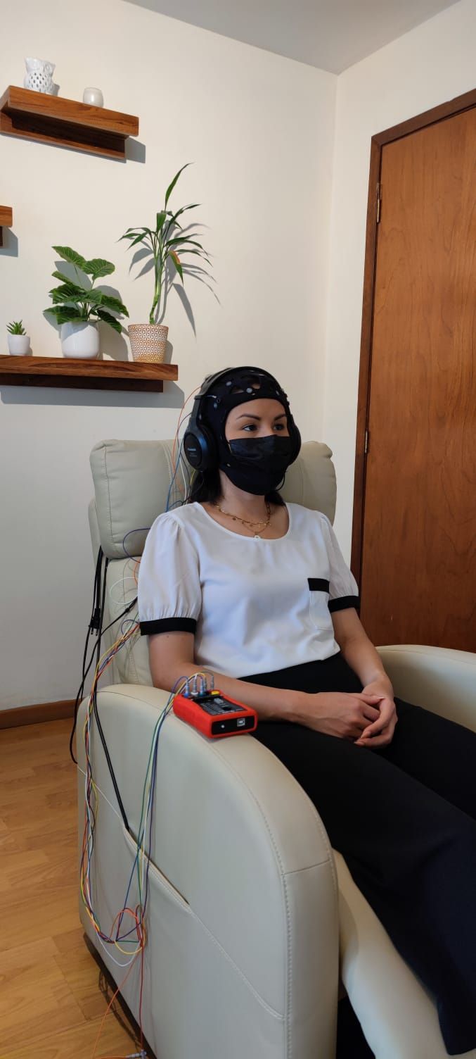 Elena Alejandra Silva Peyro-11