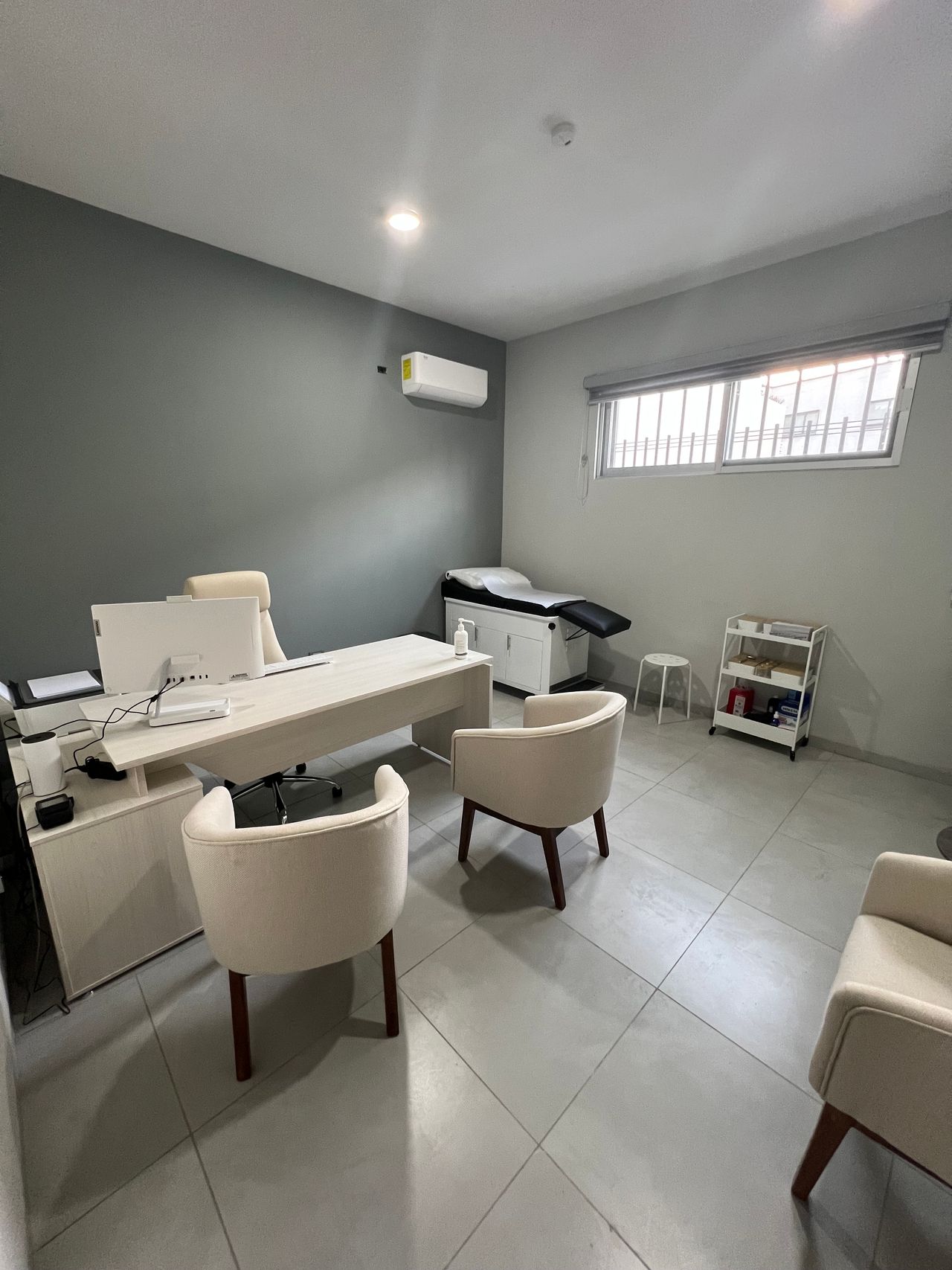 Mirza Palacios Rojo-0