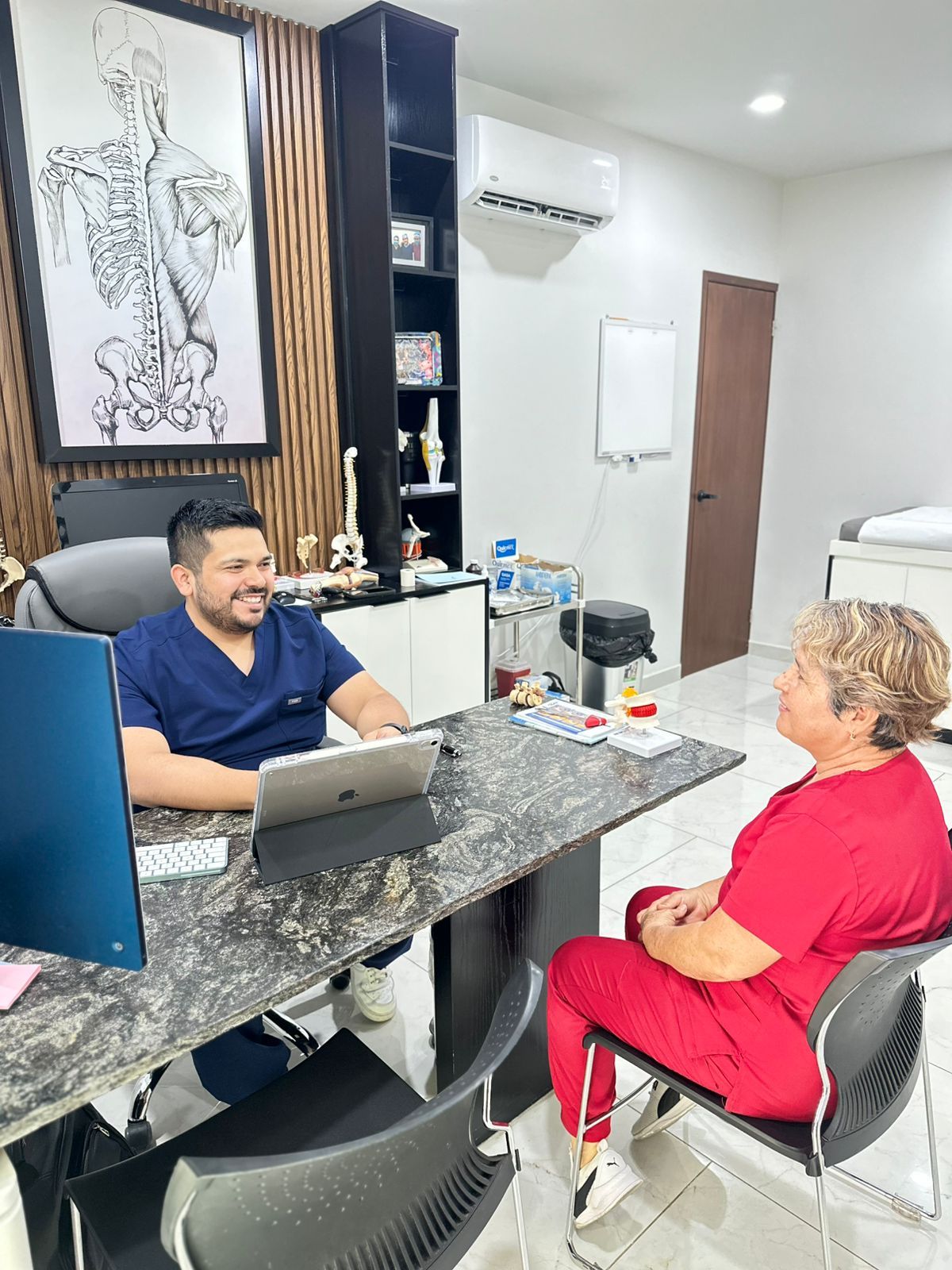 Christian Daniel Victoria Buitimea-7